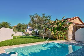 Villa Hera Periyali