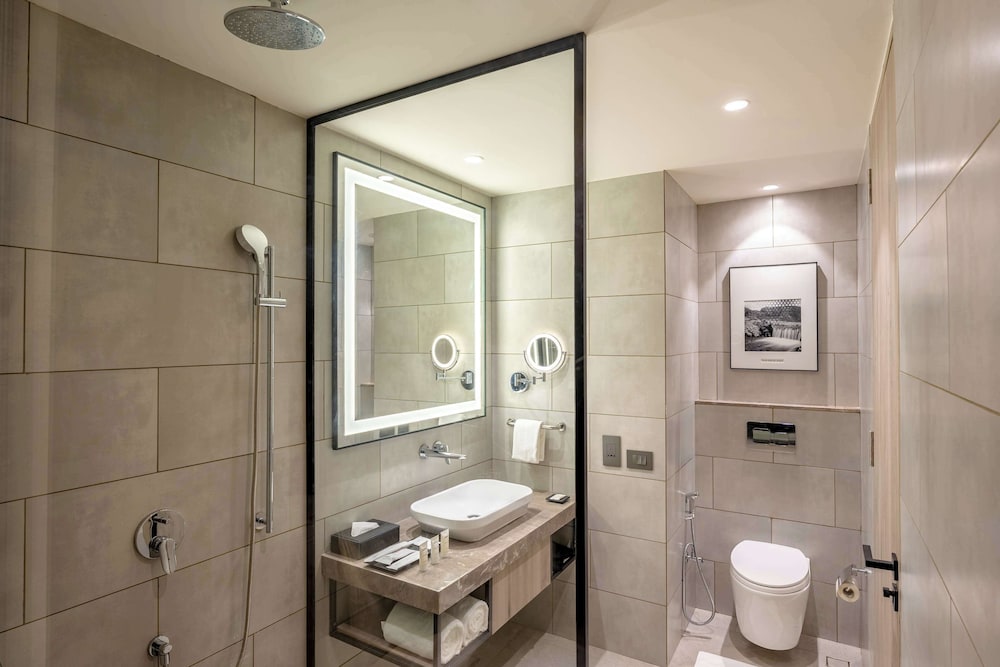 Radisson Resort & Spa Khopoli