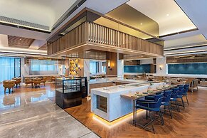 Radisson Resort & Spa Khopoli