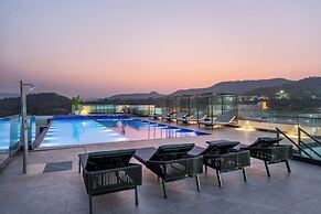 Radisson Resort & Spa Khopoli