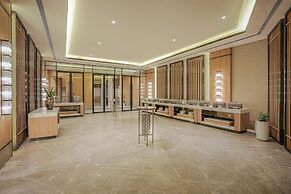 Radisson Resort & Spa Khopoli