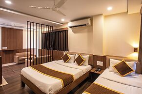 Amutham Inn