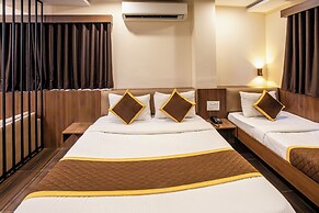 Amutham Inn