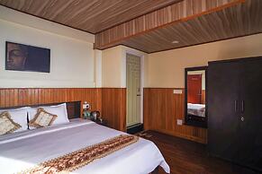 Hotel Hill Queen