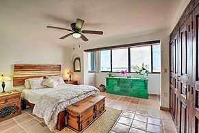 Updated Oceanside Townhome w/ Pool: Walk to Beach!