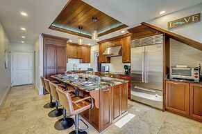 Walk to Beach: St Thomas Condo w/ Balconies