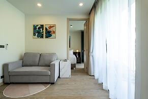 Palmetto Park Residence