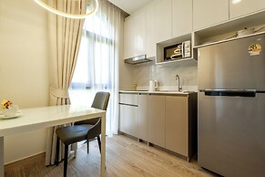 Palmetto Park Residence