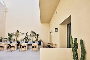 Grande Madonna Luxury Suites