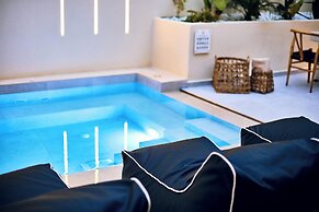 Grande Madonna Luxury Suites