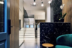 Grande Madonna Luxury Suites