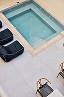 Grande Madonna Luxury Suites