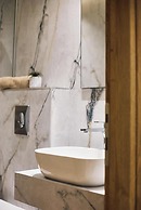 Grande Madonna Luxury Suites
