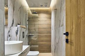 Grande Madonna Luxury Suites