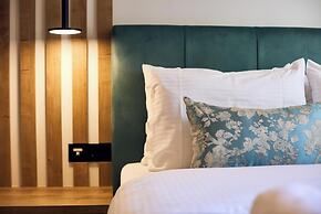 Grande Madonna Luxury Suites