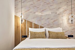 Grande Madonna Luxury Suites