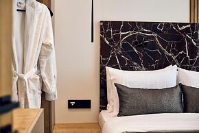 Grande Madonna Luxury Suites