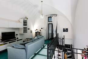 The Apple Duplex by Wonderful Italy