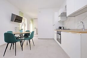 YCH Bagnera Suites