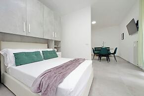 YCH Bagnera Suites