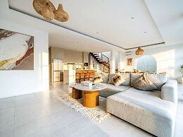 Villa Janoor by GORO