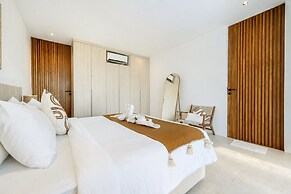 Villa Janoor by GORO