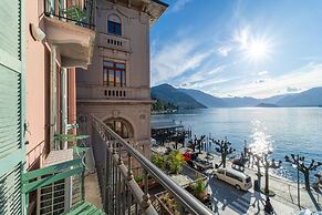 Lakefront Retreat by Wonderful Italy