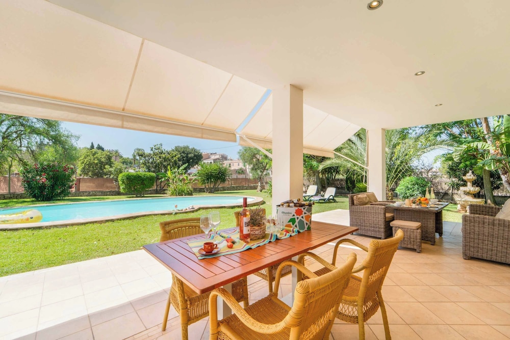 Villa Can Costa