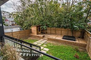 The Halifax Rooftop Home (Furnished)