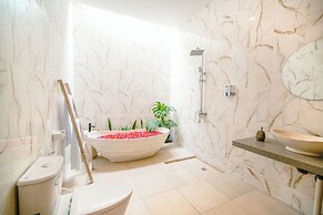 Elden Ubud View Private Villas by EPS