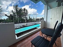 Zimbei Cozytel Khaolak