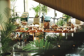 Grand Josun Hill Suite