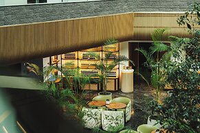 Grand Josun Hill Suite