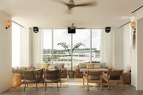 Grand Josun Hill Suite