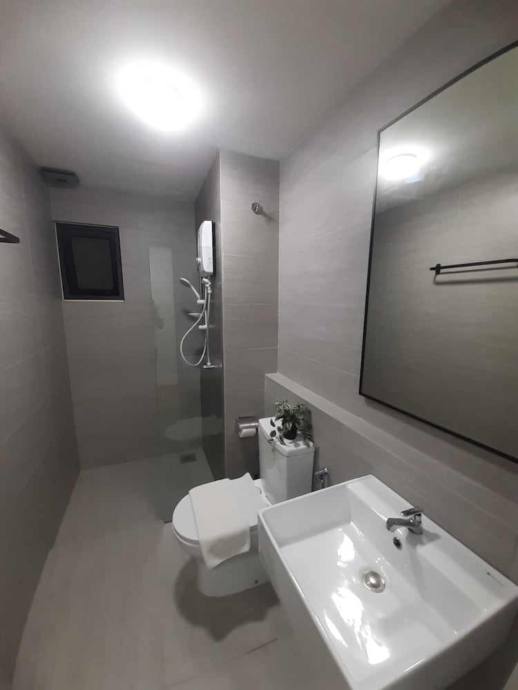 Maya Bay Residences