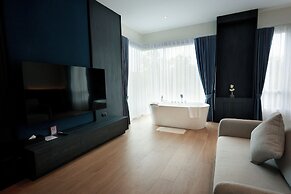 Hotel Whitt Hua Hin