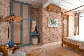 Luxurious Arakana Villa with Pool