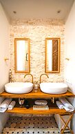 Luxurious Arakana Villa with Pool