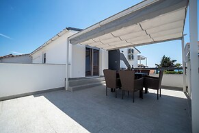 Villa Skundric