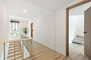 Zen Style Pool Access Townhouse