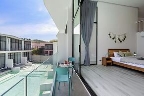 Zen Style Pool Access Townhouse