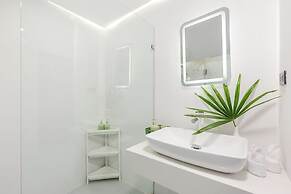 Zen Style Pool Access Townhouse