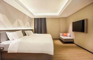 Baoli International Hotel-Baili Square