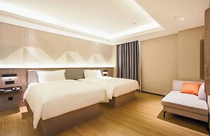Baoli International Hotel-Baili Square