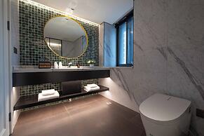 Jinglai Hotel Bushe