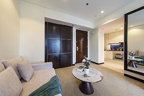 City Meets Sea Elegant Dubai Marina Studio Stay