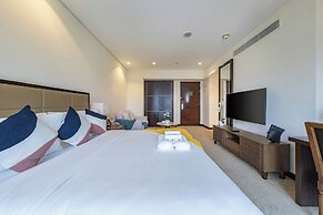 City Meets Sea Elegant Dubai Marina Studio Stay