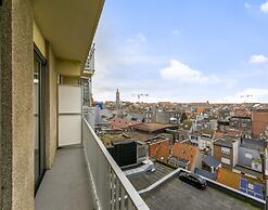 Flat in Blankenberge With Ocean Views