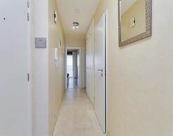 Flat in Blankenberge With Ocean Views