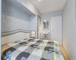 Flat in Blankenberge With Ocean Views